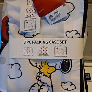 Peanuts 3 pack makeup/accessories cases